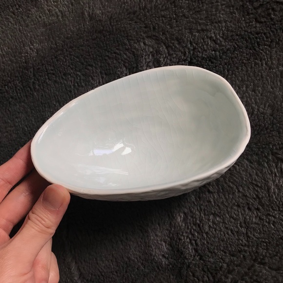 2/$25 Anthropologie Walnut /Avocado Bowl - Picture 5 of 6